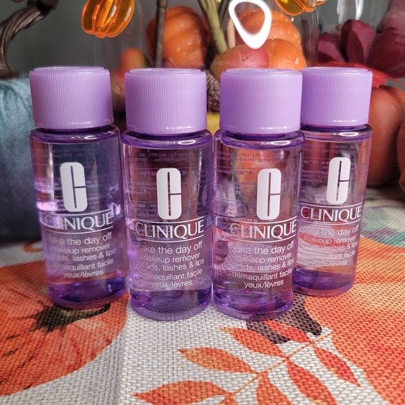 Clinique Other - Clinique Take the day off makeup remover x4